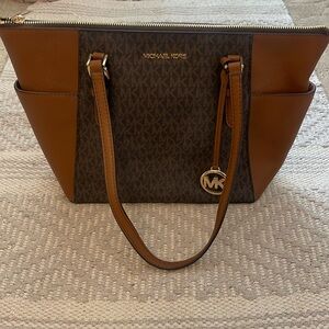Michael Kors Charlotte zip top tote